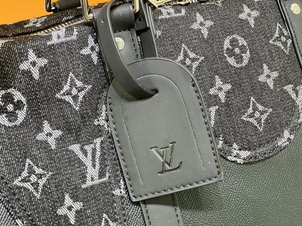 Replica LV Keepall Bandouliere 50 M45975 Black Travel Bag - Image 4