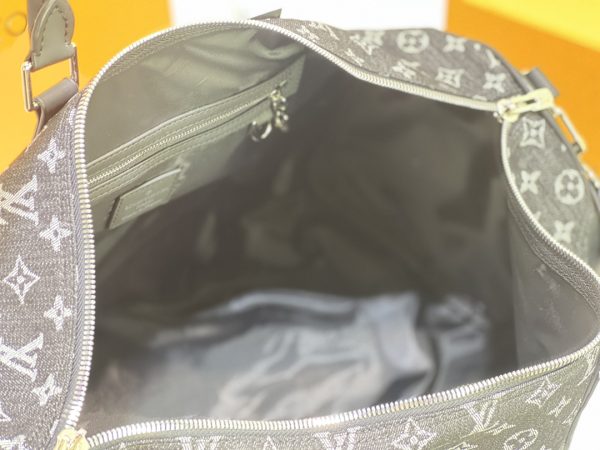 Replica LV Keepall Bandouliere 50 M45975 Black Travel Bag - Image 8