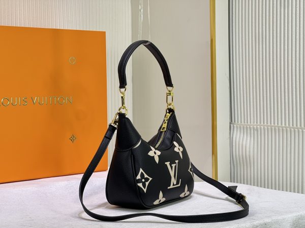 LV Replica Bagatelle Mini Hobo – Luxury Style, Affordable Elegance - Image 13