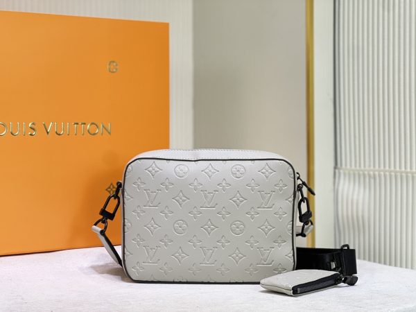 Replica LV Duo Messenger Bag – Stylish & Compact Carryall - Image 4