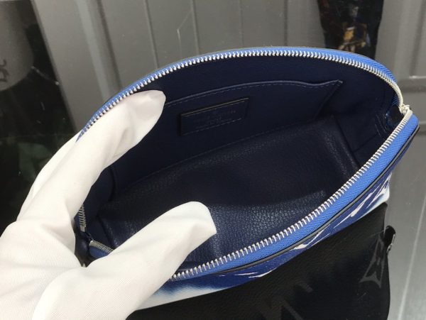 Replica LV Escale Cosmetic Pouch M47515 – Stylish & Compact - Image 2