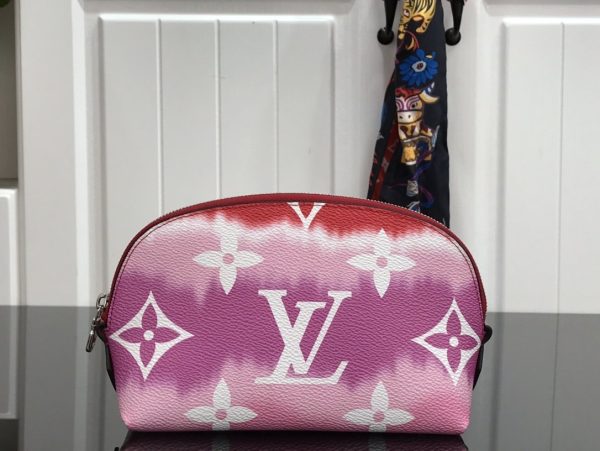 Replica LV Escale Cosmetic Pouch M47515 – Stylish & Compact - Image 4