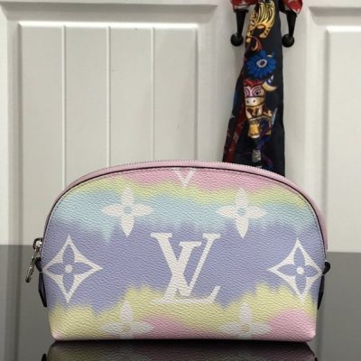 Replica LV Escale Cosmetic Pouch M47515 – Stylish & Compact