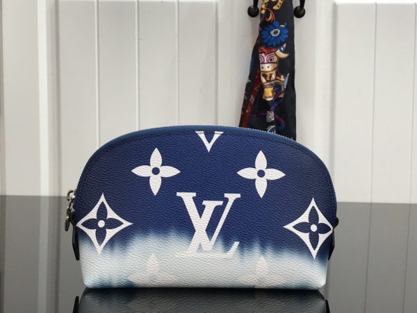Replica LV Escale Cosmetic Pouch M47515 – Stylish & Compact - Image 8
