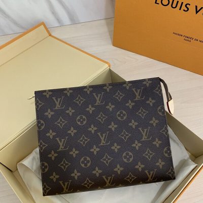 Louis Vuitton Replica Toiletry Pouch 26 Stylish & Durable