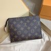Best Replicas Bags - Louis Vuitton Replica Toiletry Pouch 19 M47544 Shop For Best Louis Vuitton LV Replica Bags With Cheap Price