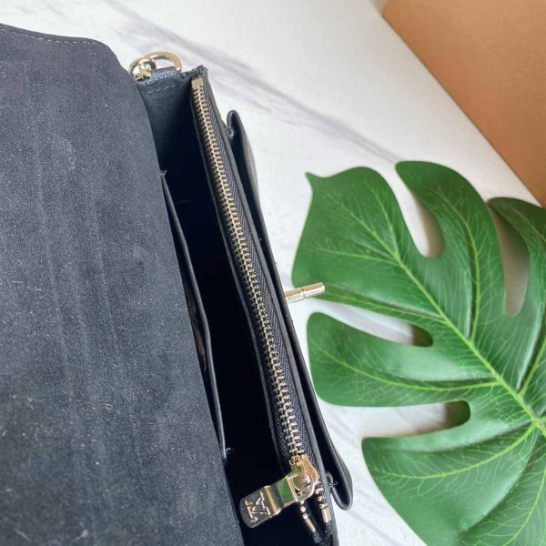 Replica LV Mylockme Chain Bag M55902 - Black Elegance - Image 2