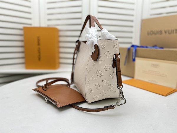 Replica LV Hina PM Bag - Beige, Pink & White Luxury Design - Image 3