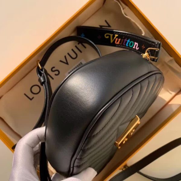 AAA Replica Louis Vuitton New Wave Heart Bag - Image 3