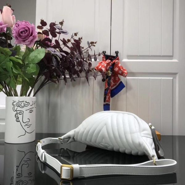 Louis Vuitton New Wave Bumbag Black/White Replica - Image 9