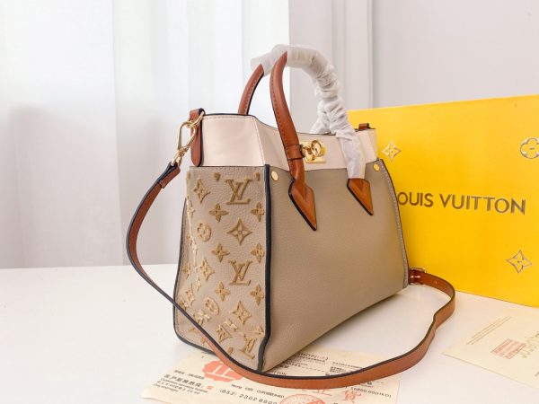 Replica Louis Vuitton On My Side M53824 Handbag - Image 14