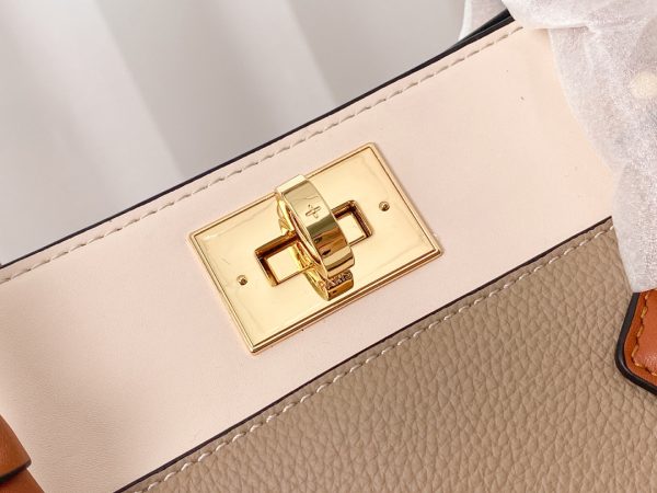 Replica Louis Vuitton On My Side M53824 Handbag - Image 13