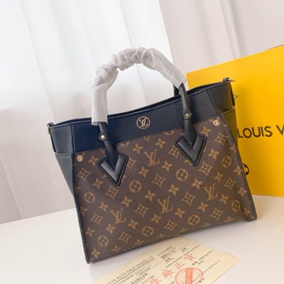 Louis Vuitton On My Side Replica Handbag M53827