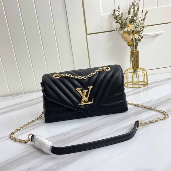Replica Louis Vuitton New Wave Chain Tote M53937 Bag - Image 2