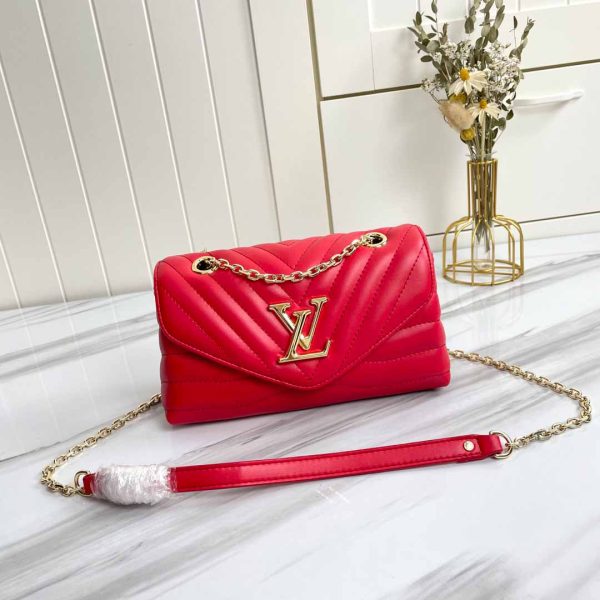 Replica Louis Vuitton New Wave Chain Tote M53937 Bag - Image 21