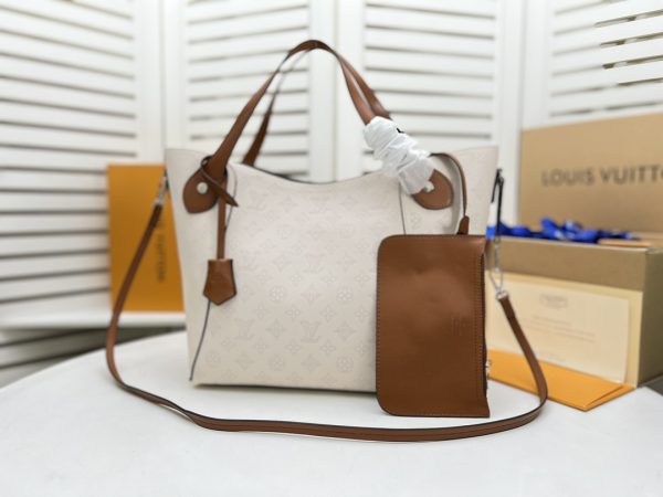 Replica Louis Vuitton Hina MM Bag in Black/Beige/Pink/White - Image 11