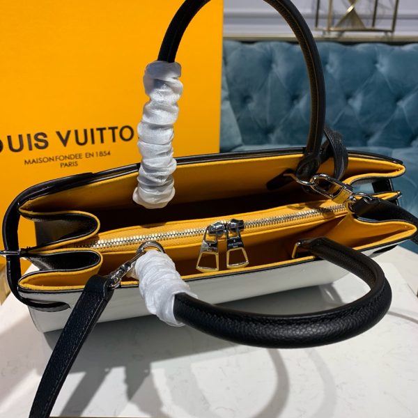 Replica Louis Vuitton Twist Tote Bag M54811 - Elegant Design - Image 4
