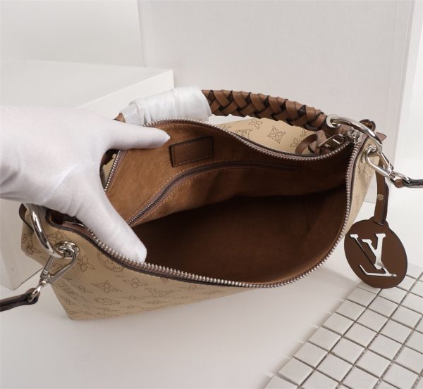 Replica LV Beaubourg Hobo MM Bag - 3 Chic Colors - Image 16