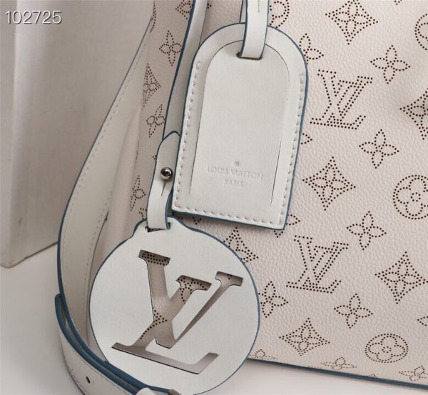 Replica LV Beaubourg Hobo MM Bag - 3 Chic Colors - Image 8