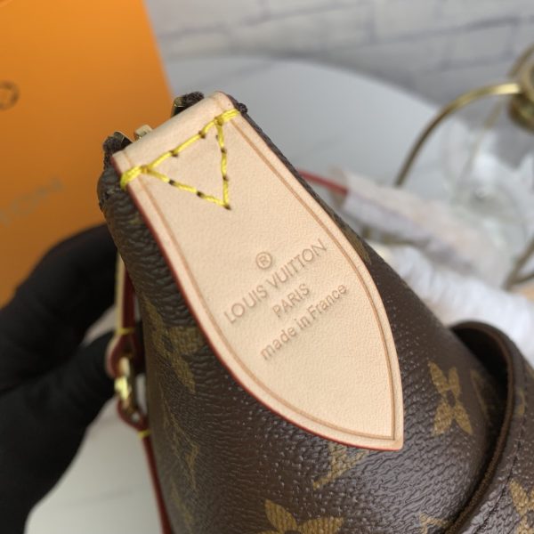 Replica LV Totally Gm Tote Bag M56689 - Stylish & Luxurious - Image 6