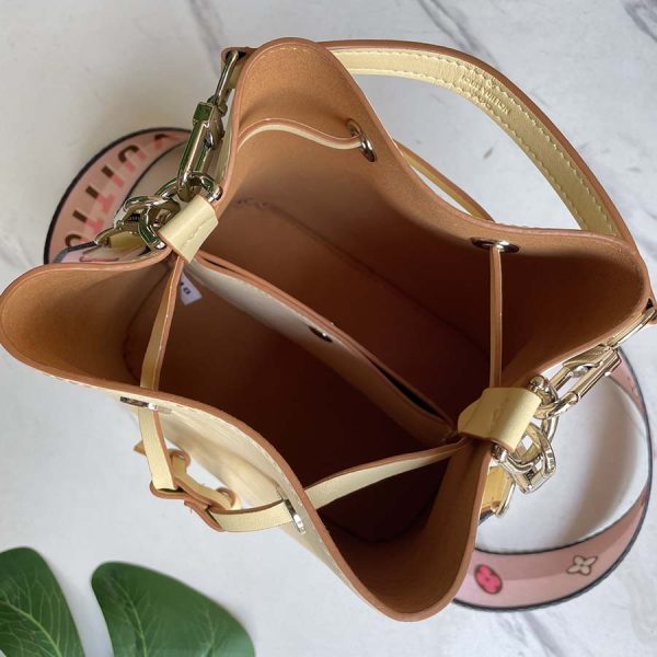 Replica LV Neonoe Bb Bag in Blue, Beige & Orange - Image 4