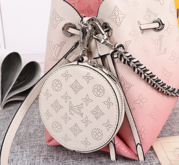 Louis Vuitton Adorable Bella Bucket Bag Replica – Pink & Blue - Image 2