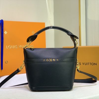 Replica Louis Vuitton Cruiser PM Bag in Black & White