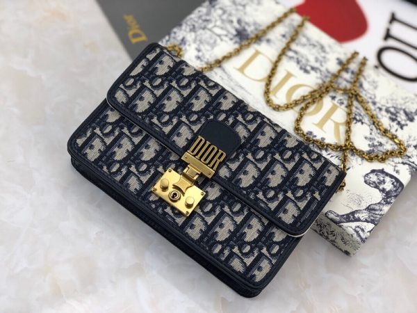 Replica Dior Small Flap Bag - Chic & Luxurious Style