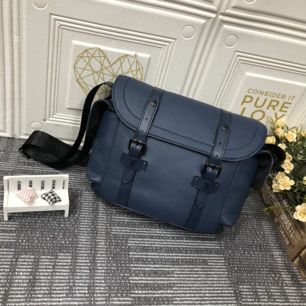 Replica LV Christopher Messenger Backpack, Stylish & Functional - Image 7
