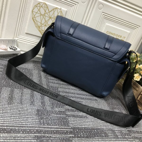 Replica LV Christopher Messenger Backpack, Stylish & Functional - Image 9