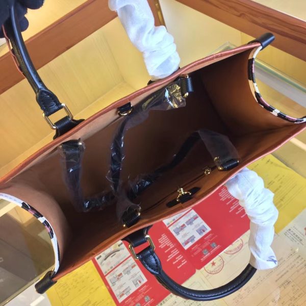 Replica Louis Vuitton Leopard-Print Onthego Tote Black/Brown - Image 10