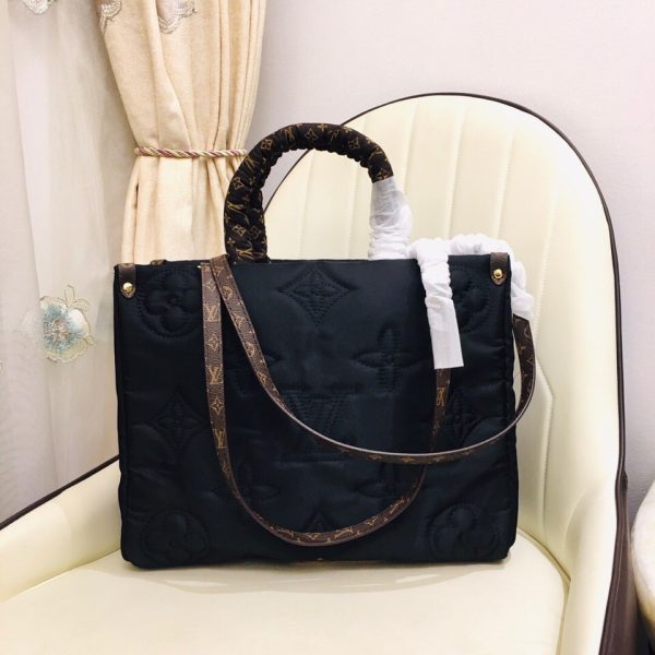 Replica LV Onthego GM Tote Bag in Black | Stylish Luxury Design - Image 3