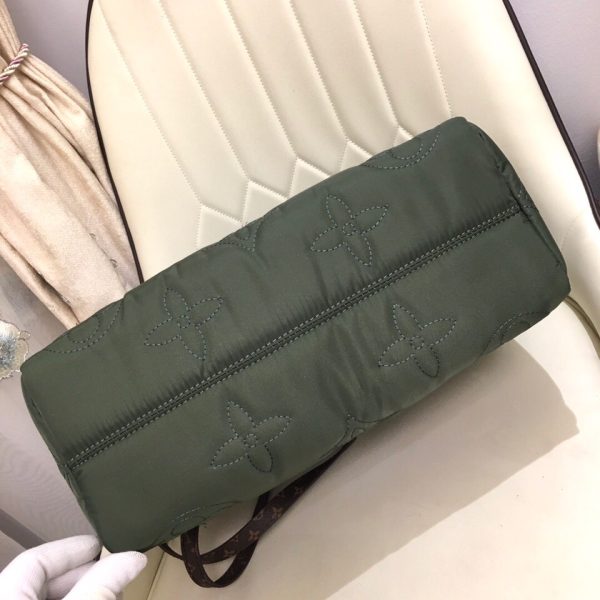 Green Louis Vuitton Onthego GM Replica Tote Bag - Image 4