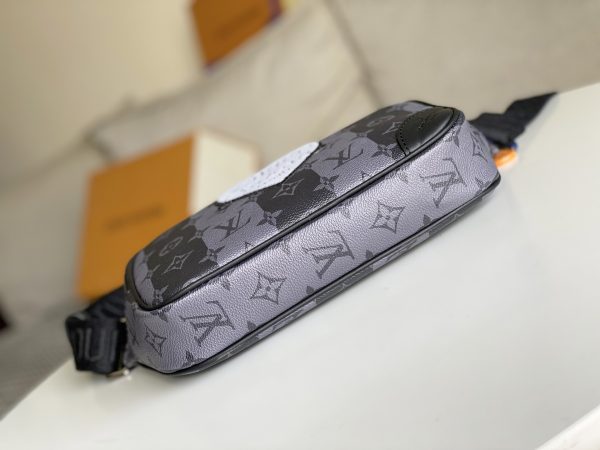 Replica LV Modular Sling Bag M59338 - Stylish & Compact - Image 4