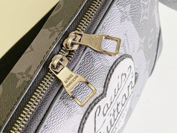 Replica LV Modular Sling Bag M59338 - Stylish & Compact - Image 8
