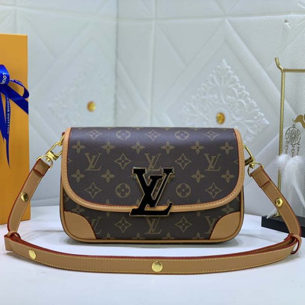 Louis Vuitton Buci Crossbody Bag – Stylish Daily Essential - Image 2