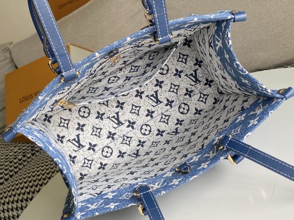 Louis Vuitton Monogram Jacquard Onthego MM Tote Replica - Image 8