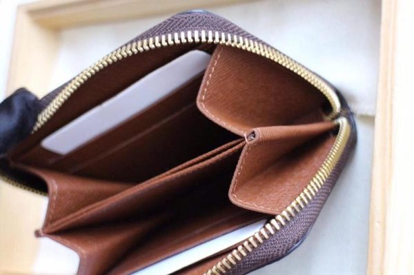 Replica LV Zippy Coin Purse M60067 – Stylish & Compact Wallet - Image 3