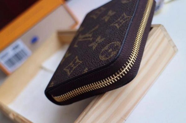 Replica LV Zippy Coin Purse M60067 – Stylish & Compact Wallet - Image 5