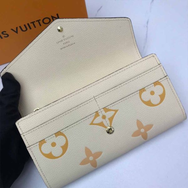 Replica LV By The Pool Sarah Wallet M60668 - Image 17