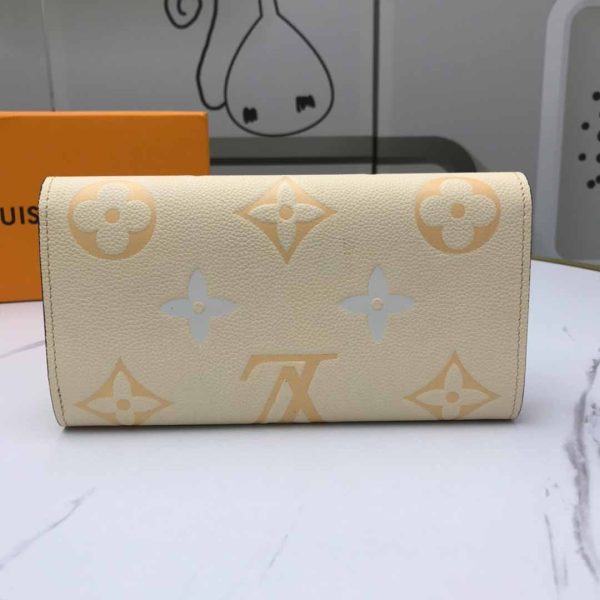 Replica LV By The Pool Sarah Wallet M60668 - Image 18