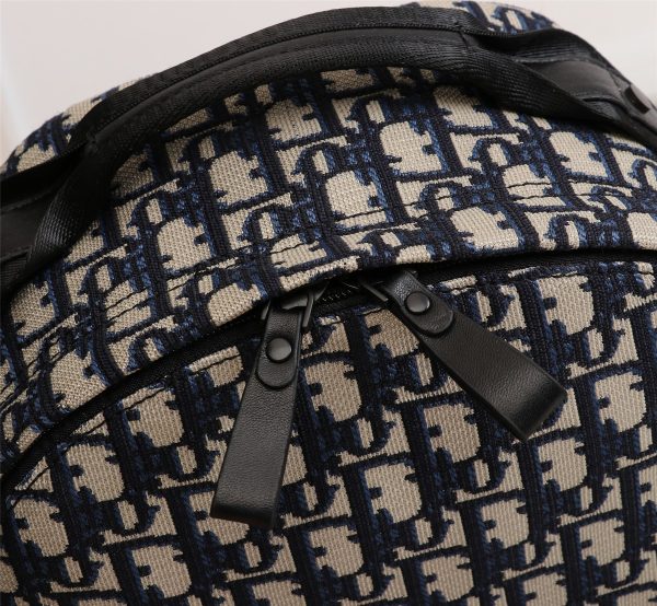 Replica Dior Drtravel Backpack - Stylish & Sleek Design - Image 4