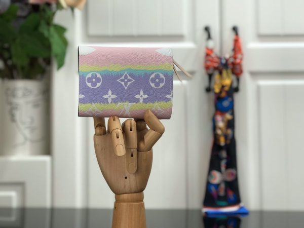 Replica Louis Vuitton Escale Victorine Wallet – Vibrant & Stylish - Image 4