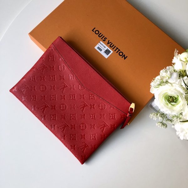 Stylish Replica Louis Vuitton Daily Pouch M62937 - Image 3