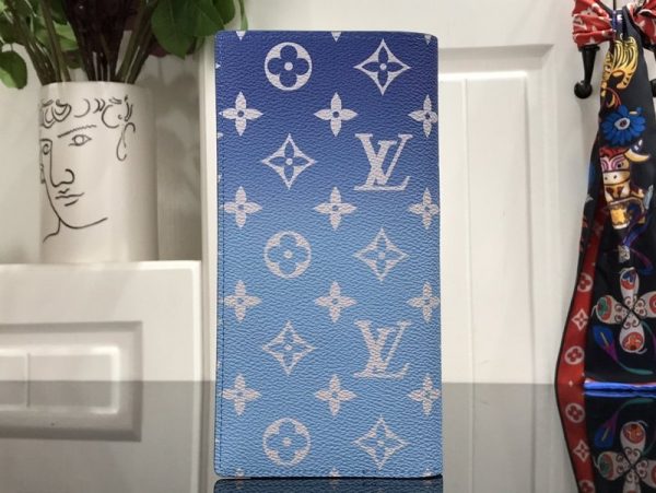 Replica Louis Vuitton Brazza Wallet - Blue Sky Style - Image 3
