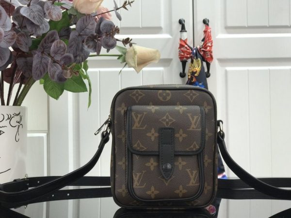 Louis Vuitton Christopher Replica Wallet M69404, Stylish & Durable