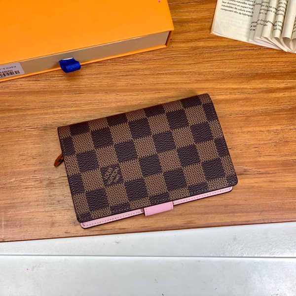 Replica Louis Vuitton Juliette Wallet M69432 – Premium Look - Image 17