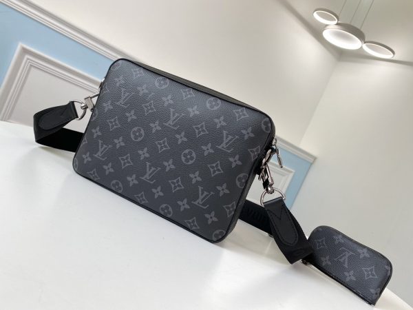 Replica LV Trio Messenger M69443 - Stylish & Functional Bag - Image 11