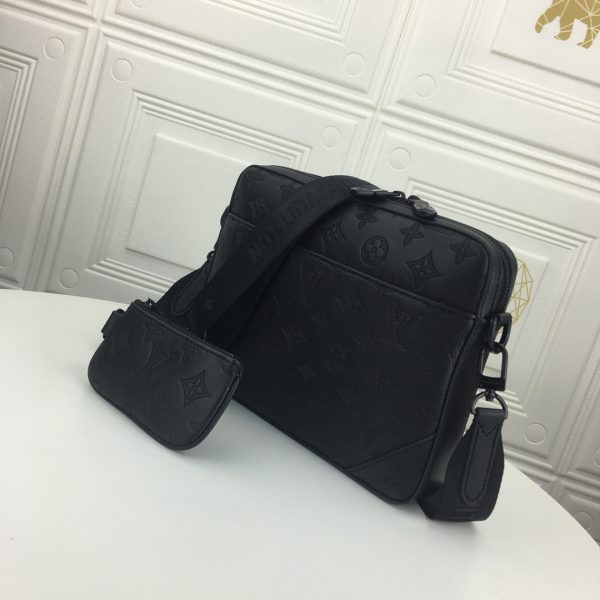 Louis Vuitton Trio Messenger Replica White/Black Embossed M69443 - Image 10