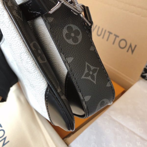 Replica LV Trio Messenger M69443 - Stylish & Functional Bag - Image 6